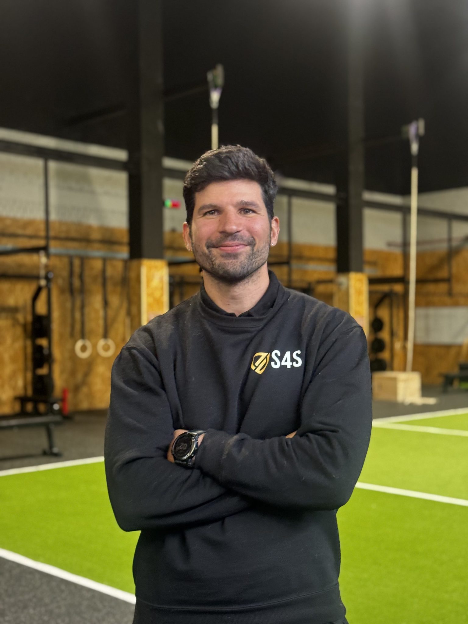 Adrián González - Fundador y Director