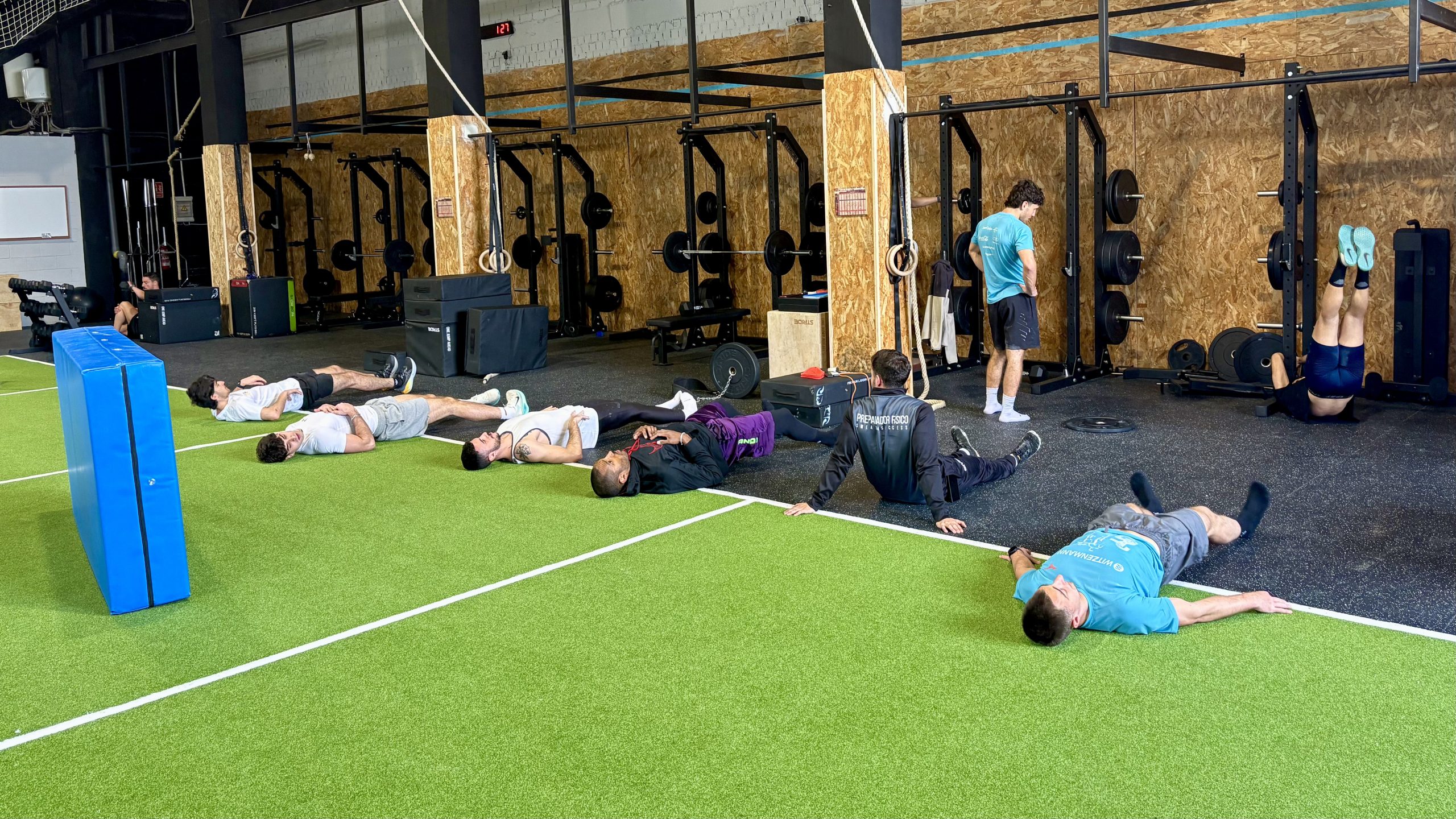 Opositores entrenando en S4S